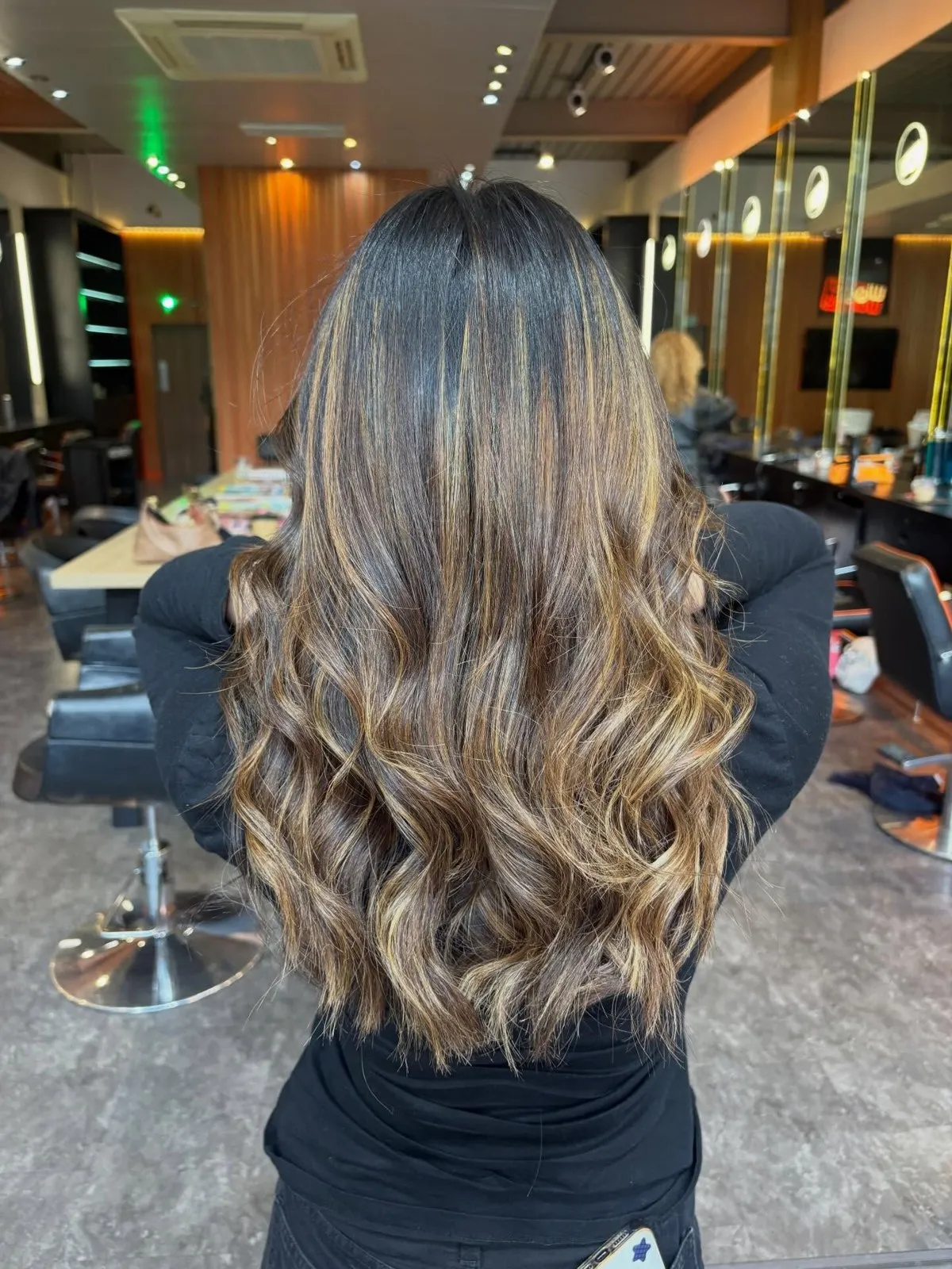 Colour that moves — Colour at Wigs & Warpaint Sheffield
